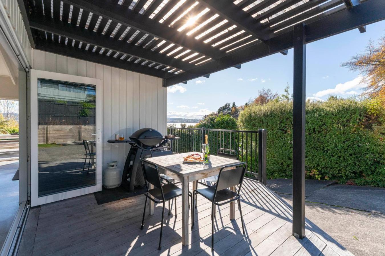 Bayview Lake Таупо Екстер'єр фото
